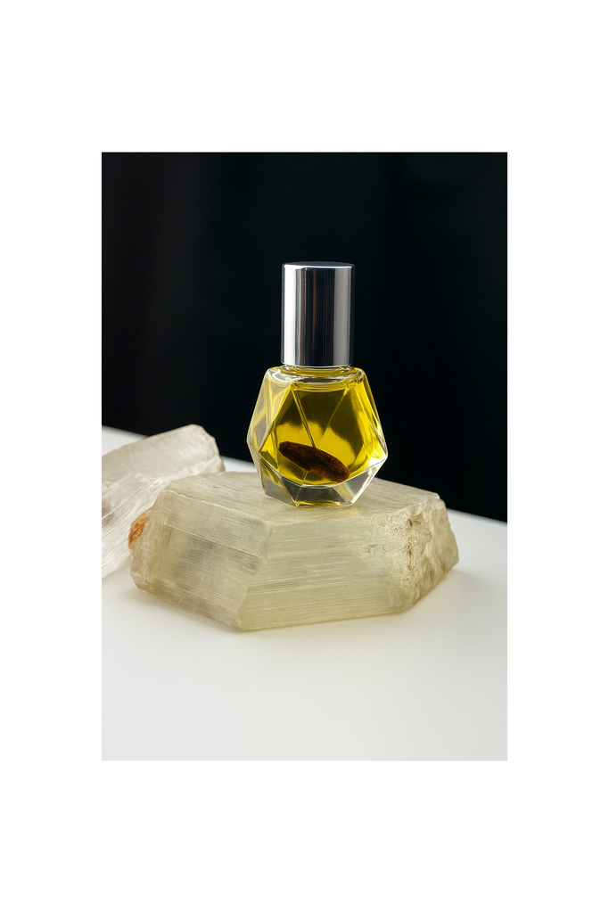 Gray Velvet Petal Herbafume