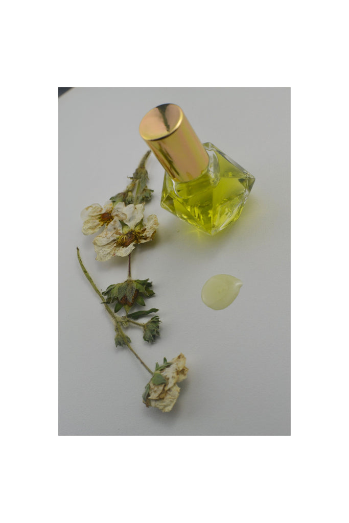 Dark Gray Strawberry + Rosewood Herbafume