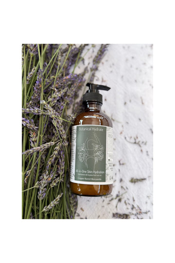 Light Gray Botanical Hydrate Lavender