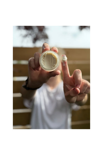 Dim Gray Bare Earth || Deodorant