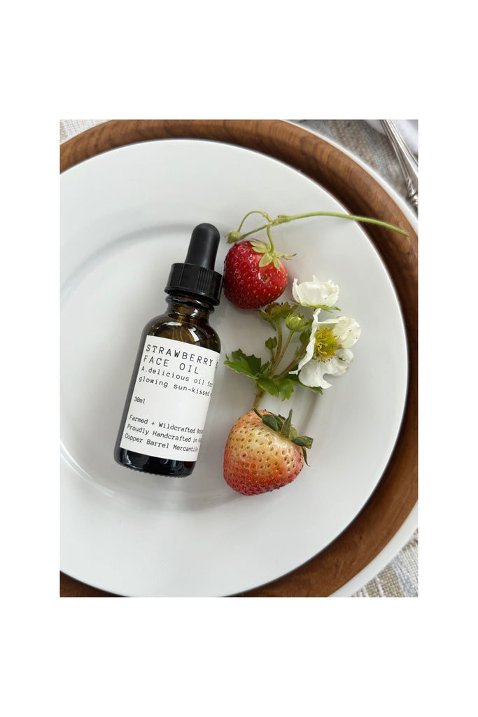 Light Gray Strawberry || Botanical Oil