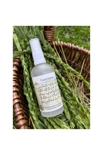 Dark Olive Green Sweetgrass [Field Note] Hydrosol