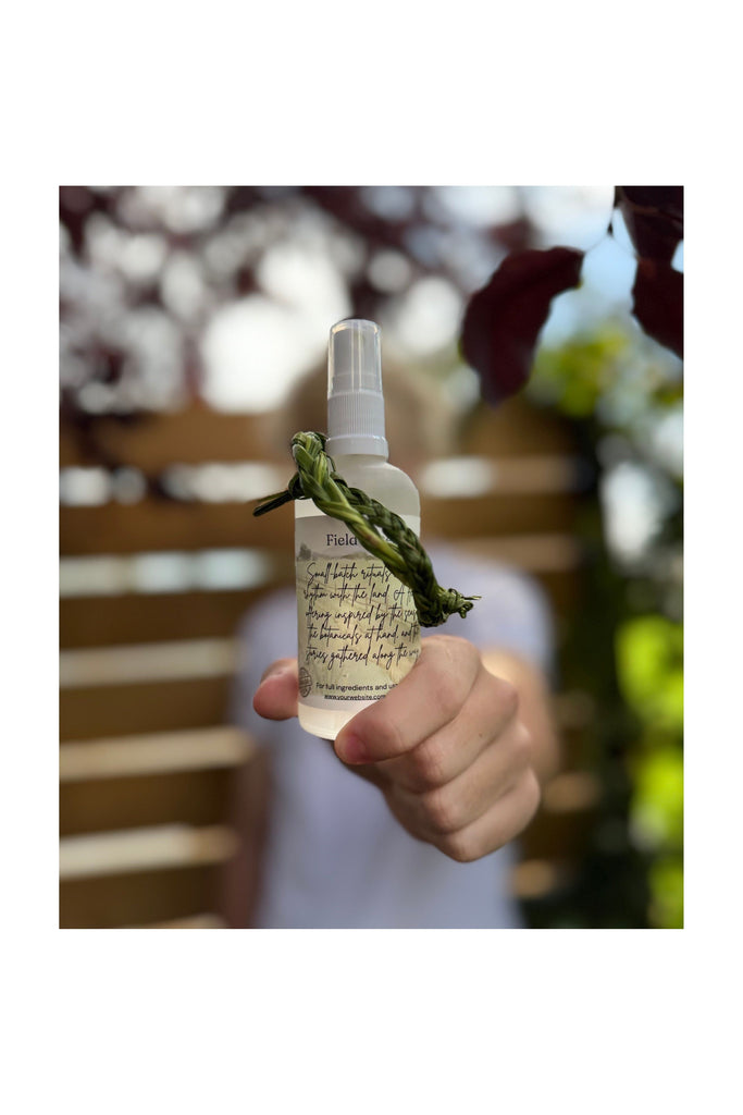 Dim Gray Sweetgrass [Field Note] Hydrosol