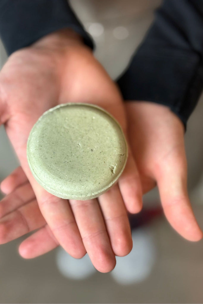 Dim Gray Garden Mint Shampoo Bar